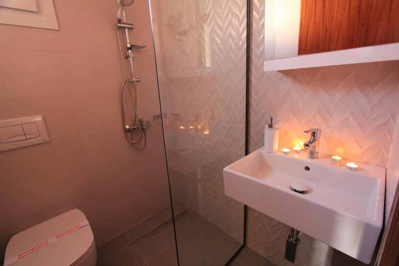 Romanza Studios Vasiliki Exteriör bild