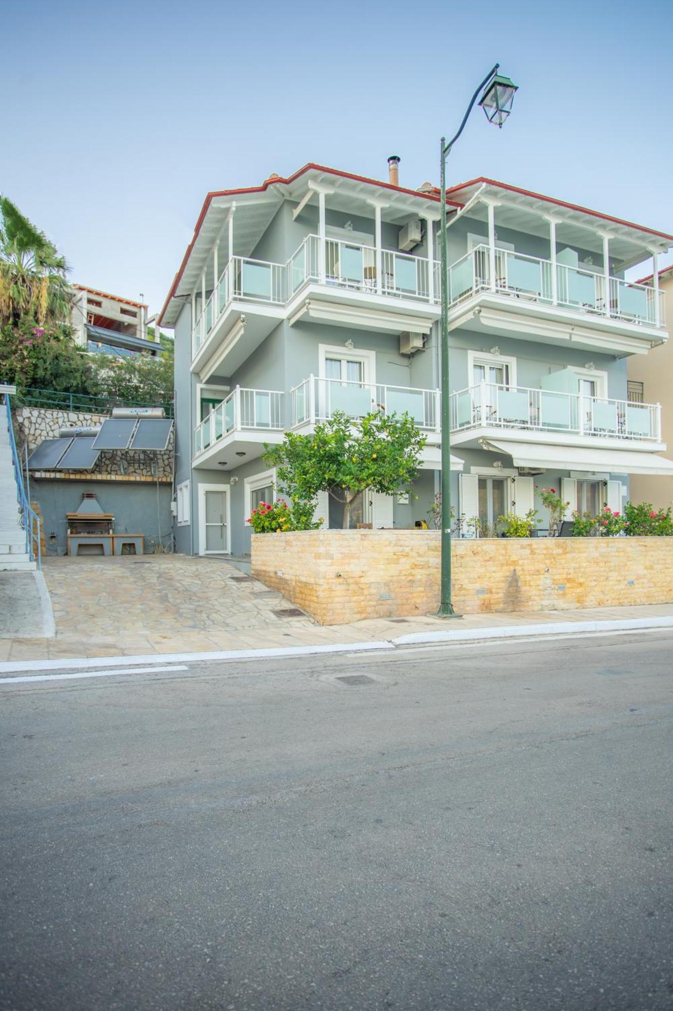 Romanza Studios Vasiliki Exteriör bild